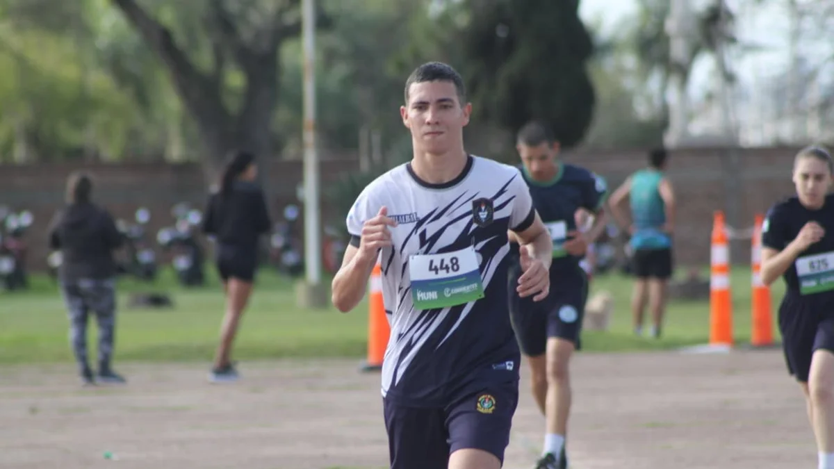 La Policía de Corrientes celebró su aniversario con una maratón en Santa Catalina